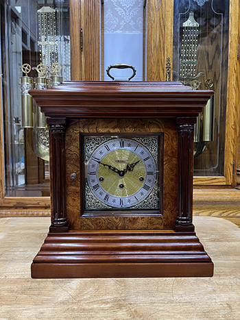 Quai xách Benchmark 8 gong size khủng